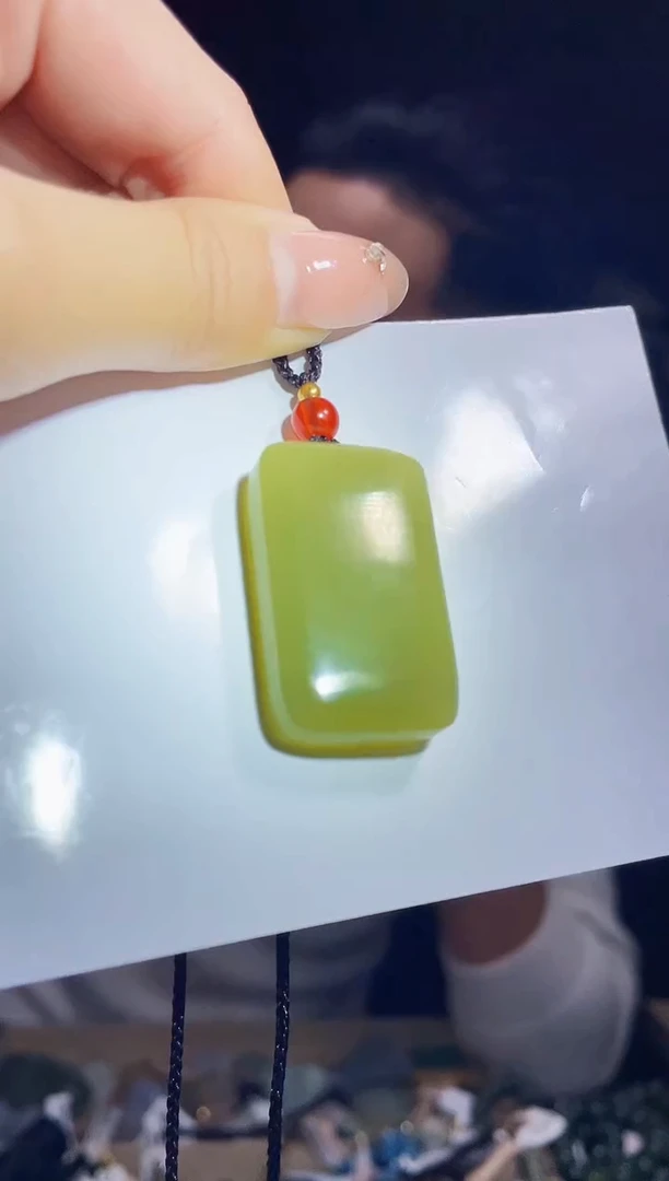 【闪购商品】和田玉颈饰未镶嵌拍一发一