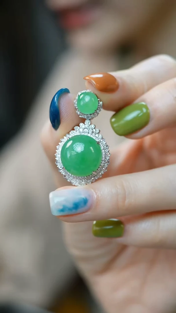 18K金镶嵌挂件翡翠27-吊坠/姿/YJ