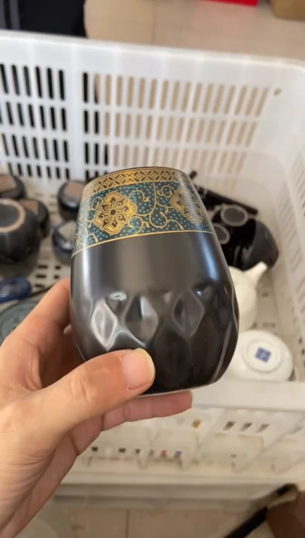 无运费险有瑕疵的摄影的产品有使用过的痕迹有点脏介意勿拍