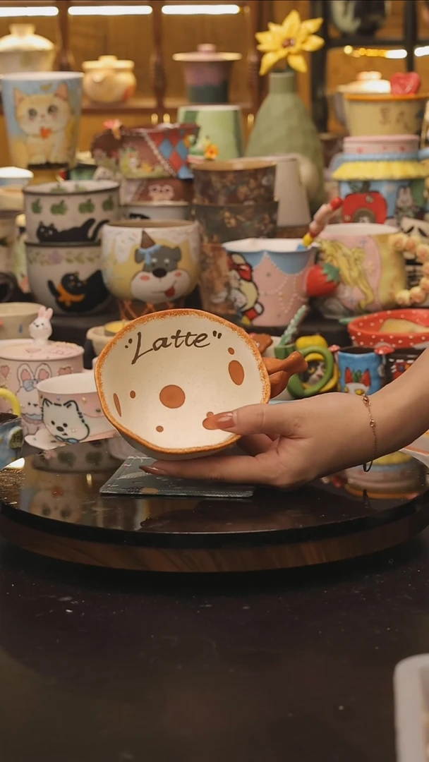 景德镇釉下彩绘设计师款式陶瓷