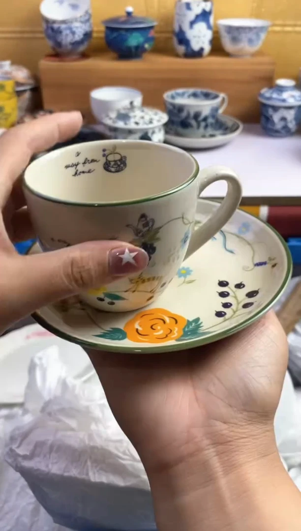 手工艺品琉璃张*秋请谨慎参拍.不退不换.