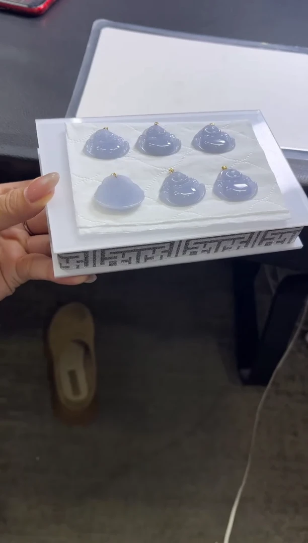 颈饰18K金镶嵌翡翠H62 /多样性发一件/配绳子