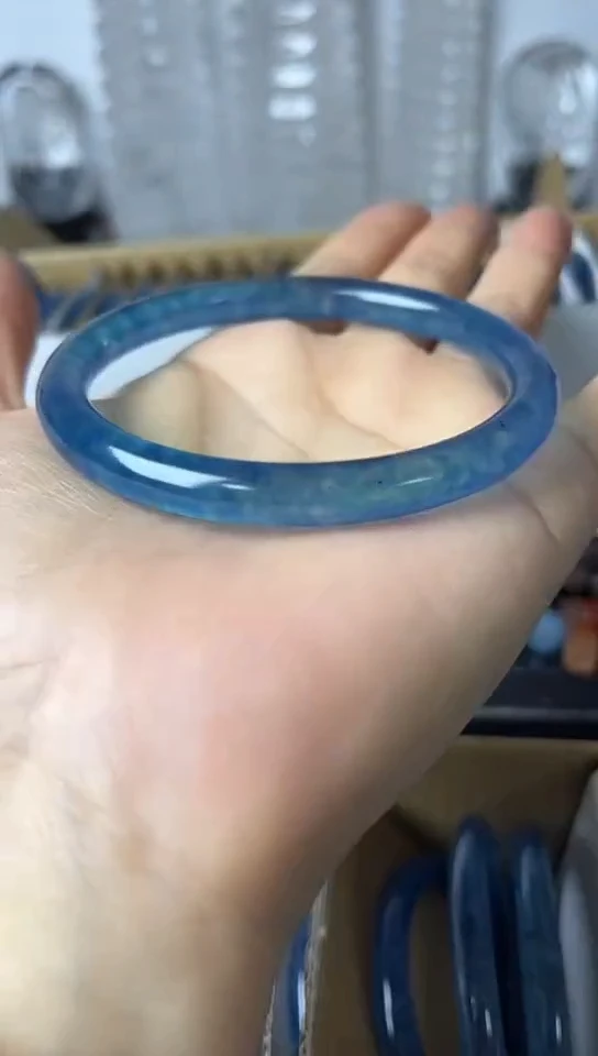 【闪购商品】海蓝宝石手镯未镶嵌17矿坑付三次