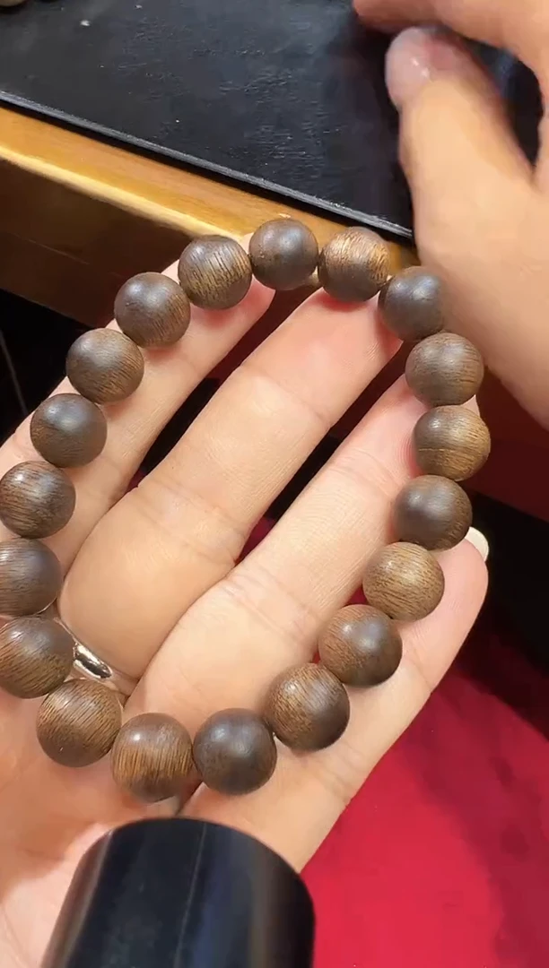 沉香手串珠珠手串