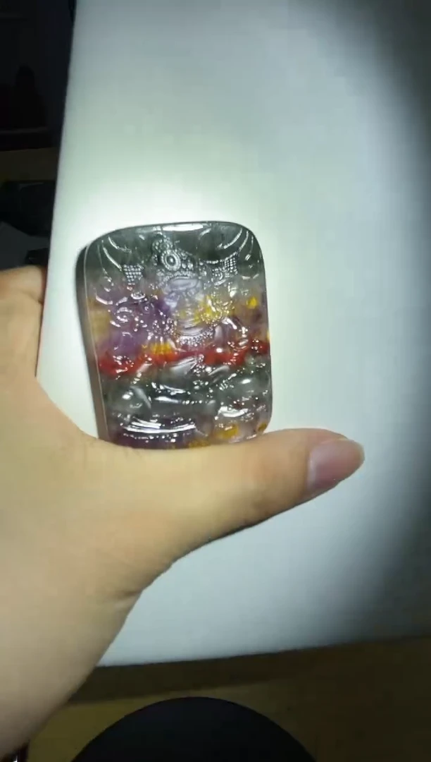【闪购商品】水晶吊坠(不含链)未镶嵌极光23雕刻件 多样性发一