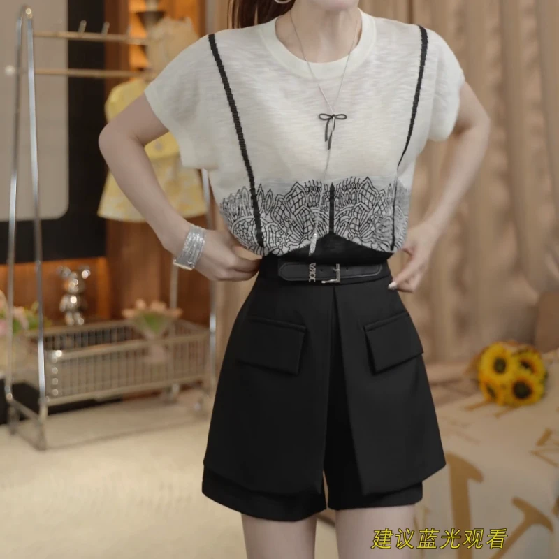 2025新款潮流拼接圆领假两件T恤+百搭显瘦纯色裤裙LK2503417