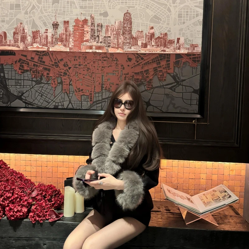 高级感 毛昵外套2025秋冬新款双面羊绒大衣慵懒风美拉德狐狸毛