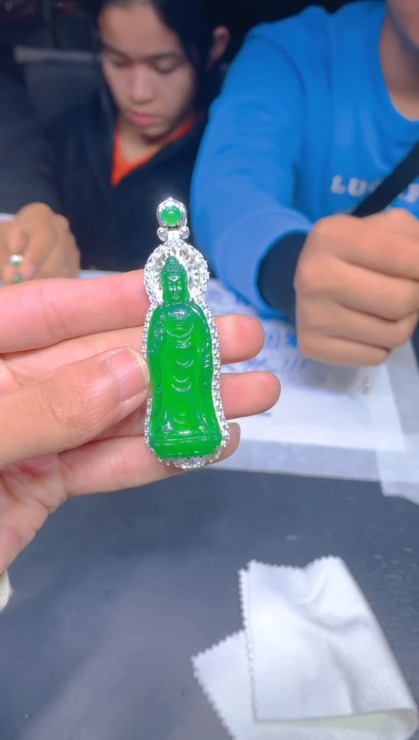 【闪购商品】定制翡翠未镶嵌62定制翡翠.多样性发货-发其一