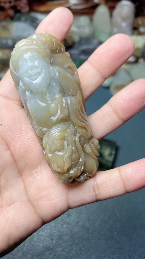 未镶嵌和田玉把件-