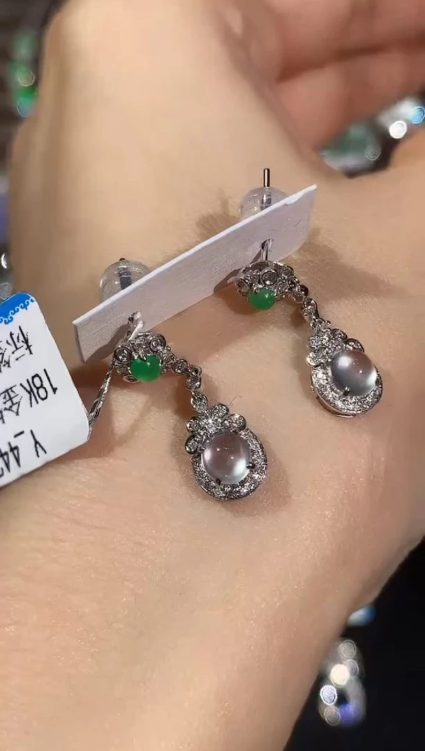 18K金镶嵌翡翠耳饰B146