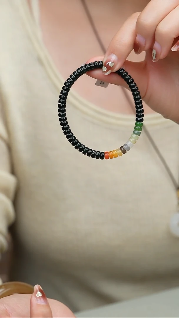 颈饰未镶嵌和田玉013-和田玉塔青药片珠手串-1115