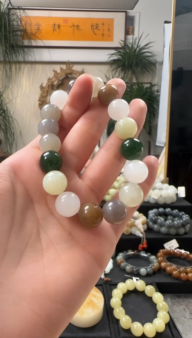 手串未镶嵌和田玉手串