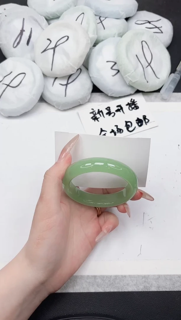 女款东凌手镯405-52