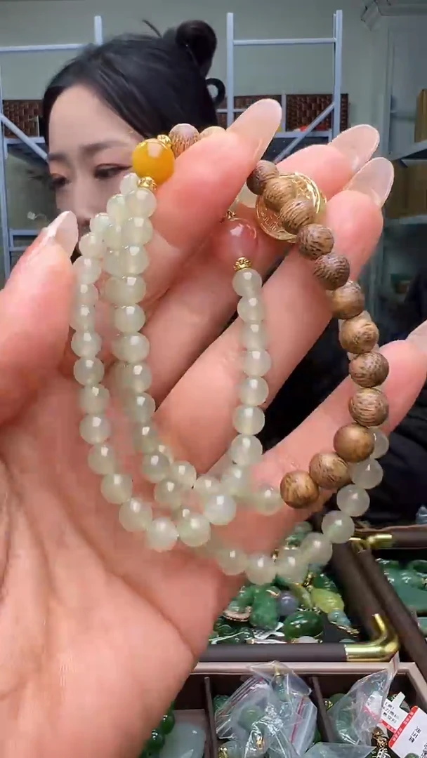 颈饰未镶嵌和田玉（多样性发货.发其一）11.24.71