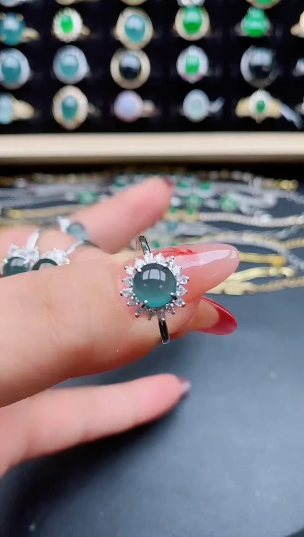 【闪购商品】翡翠戒指银S925镶嵌5080