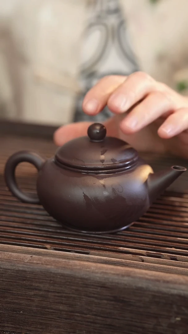 茶壶紫砂水平 蓝莲花 半手工 160cc