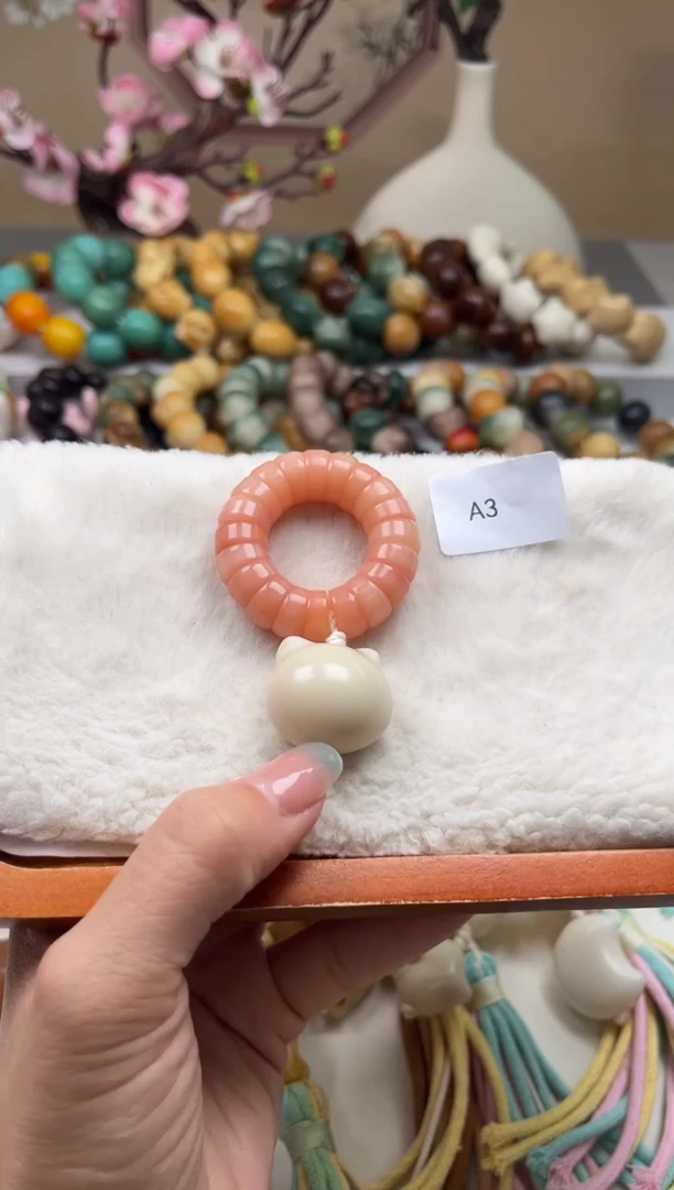 菩提根/象牙果吊坠瑕A3大肠手捻11mm一串随机