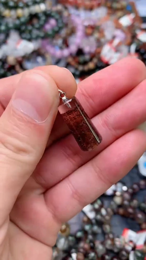 【闪购商品】水晶吊坠(赠链)合金4