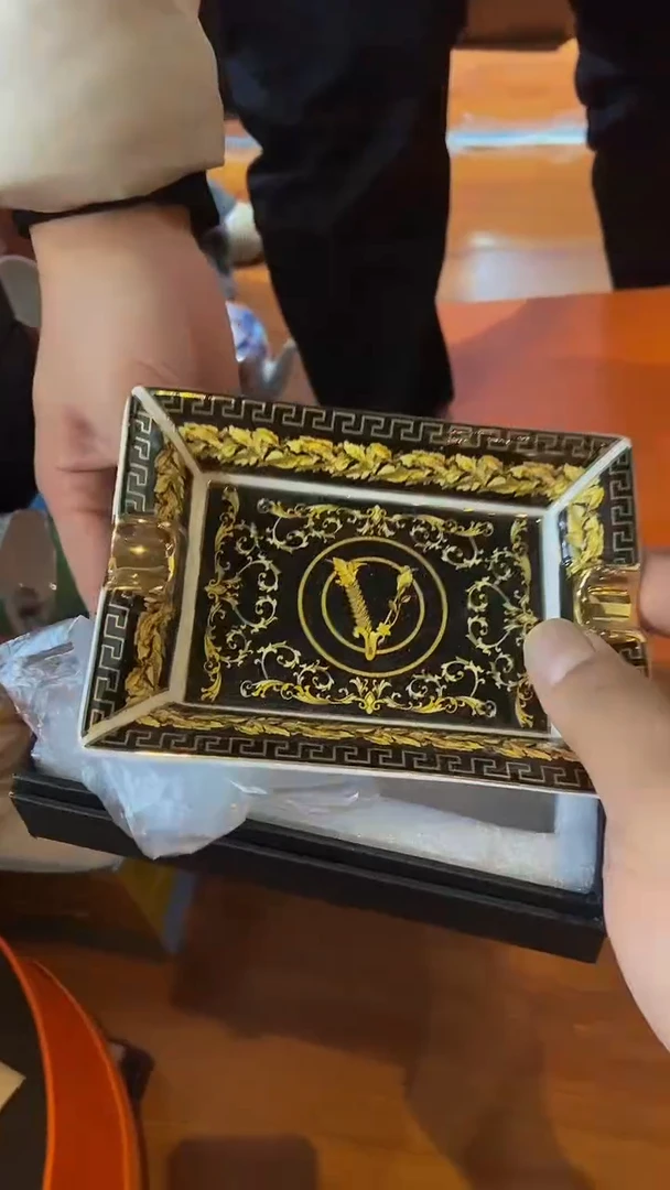 【闪购商品】鸿辉家品牌瓷器，京东包邮！