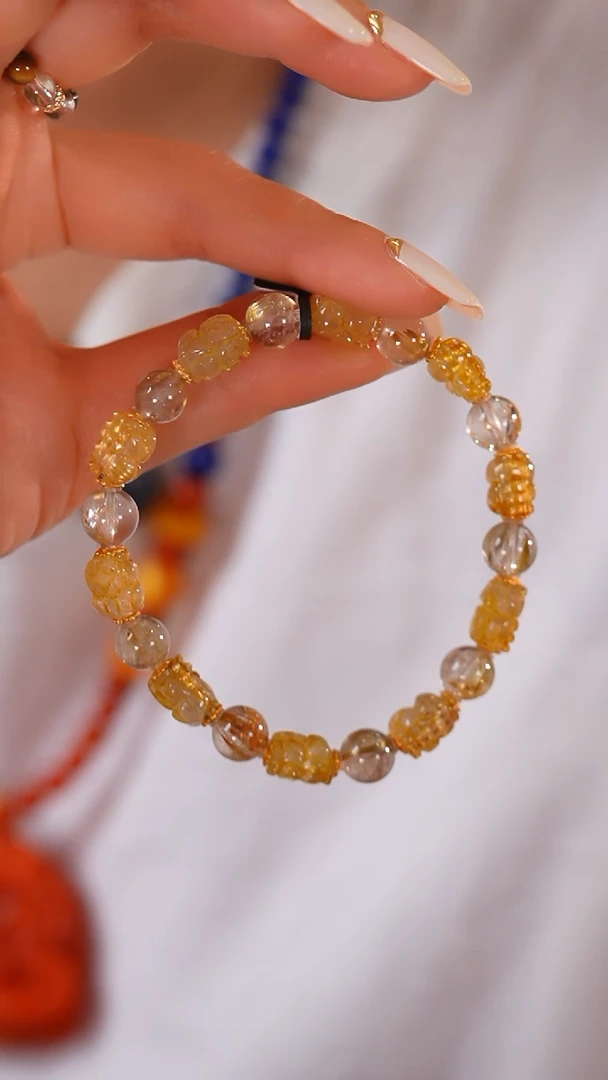 未镶嵌珠宝半成品水晶雨***哟F634 板钛金发晶 貔貅 阵