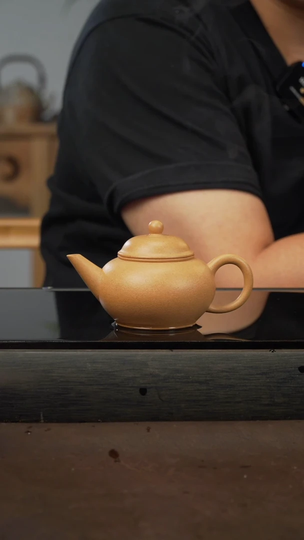 茶壶紫砂11，水平，黄金段，140cc