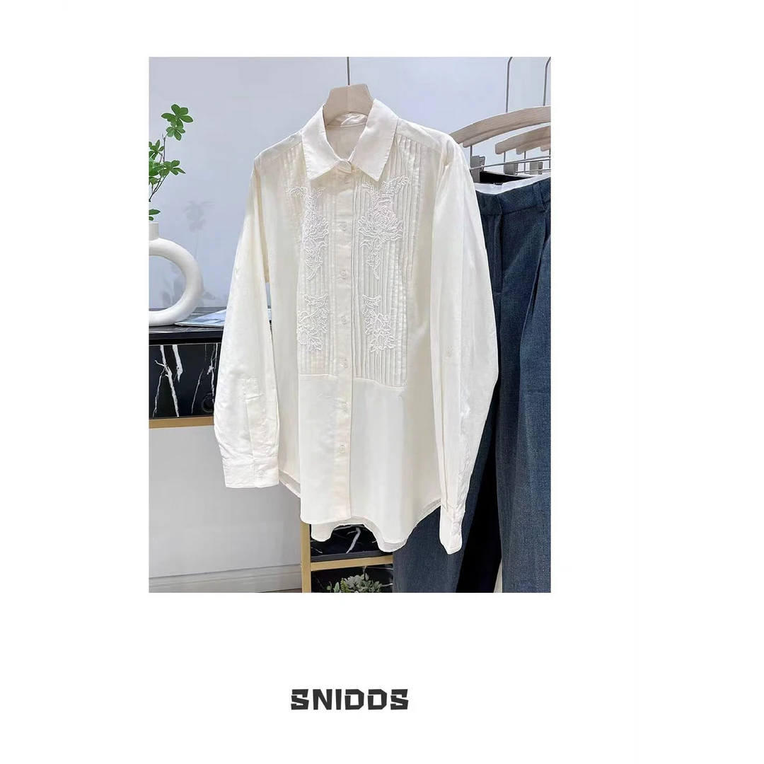 1/18 女士春季  棉质手动钉珠长袖翻领衬衫