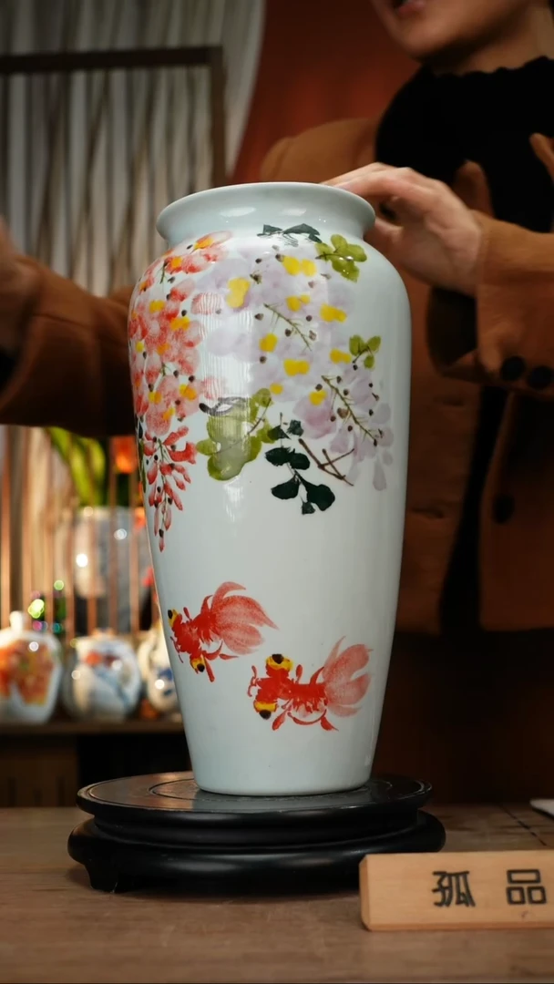 当代景德镇设计师釉下手绘陶瓷花瓶