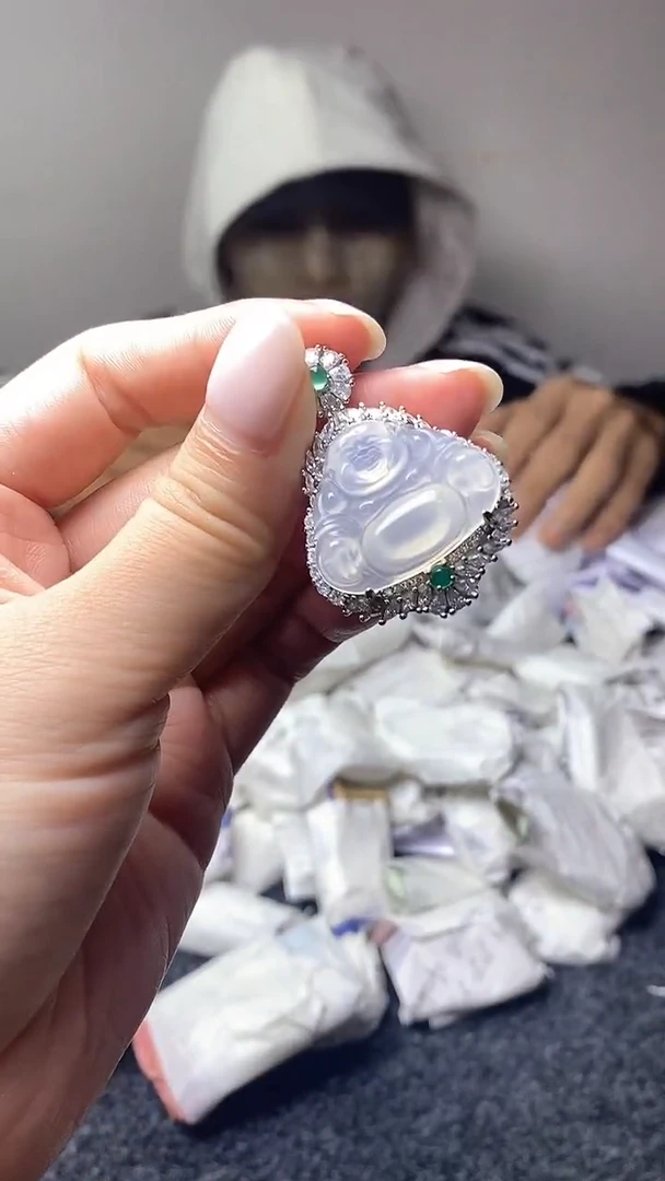 满色吊坠 所见即所得！