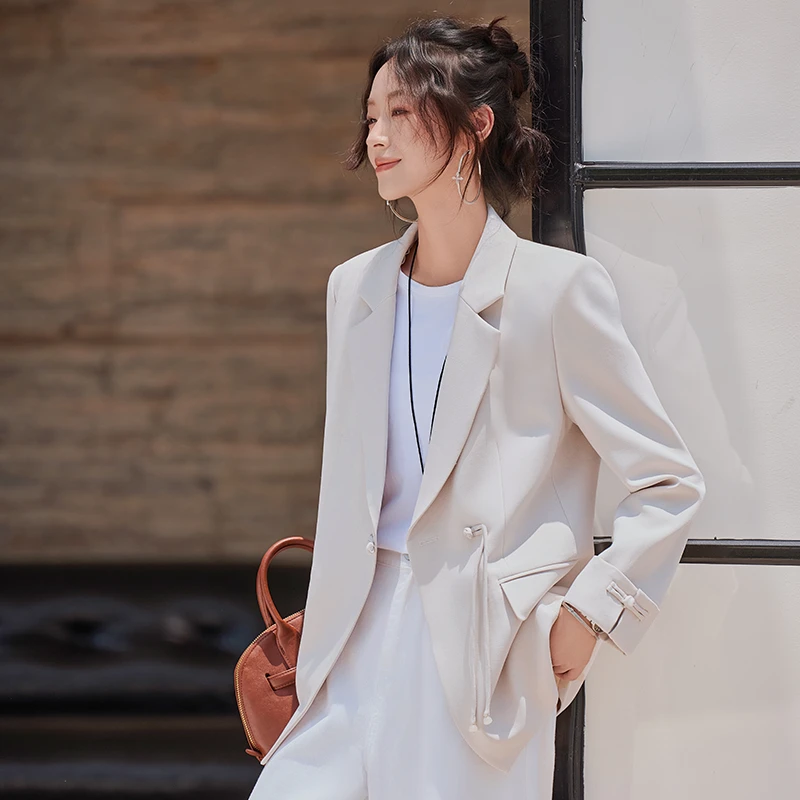 新中式国风西装外套女春装2025新款高级感上衣超好看今年流行西服