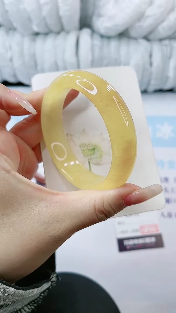 【闪购商品】石英质玉手镯未镶嵌多样性发货A533