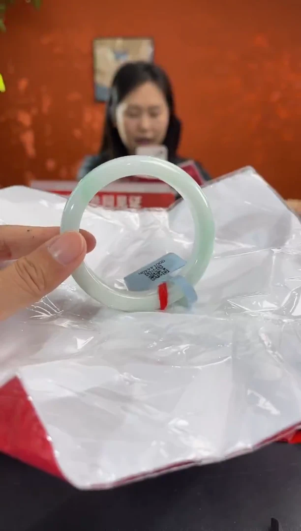 未镶嵌手镯翡翠1****青4 56