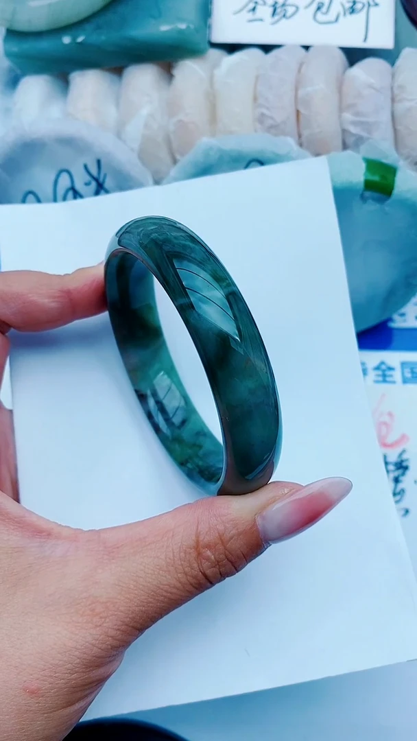 石英质玉手镯未镶嵌E54+56-57