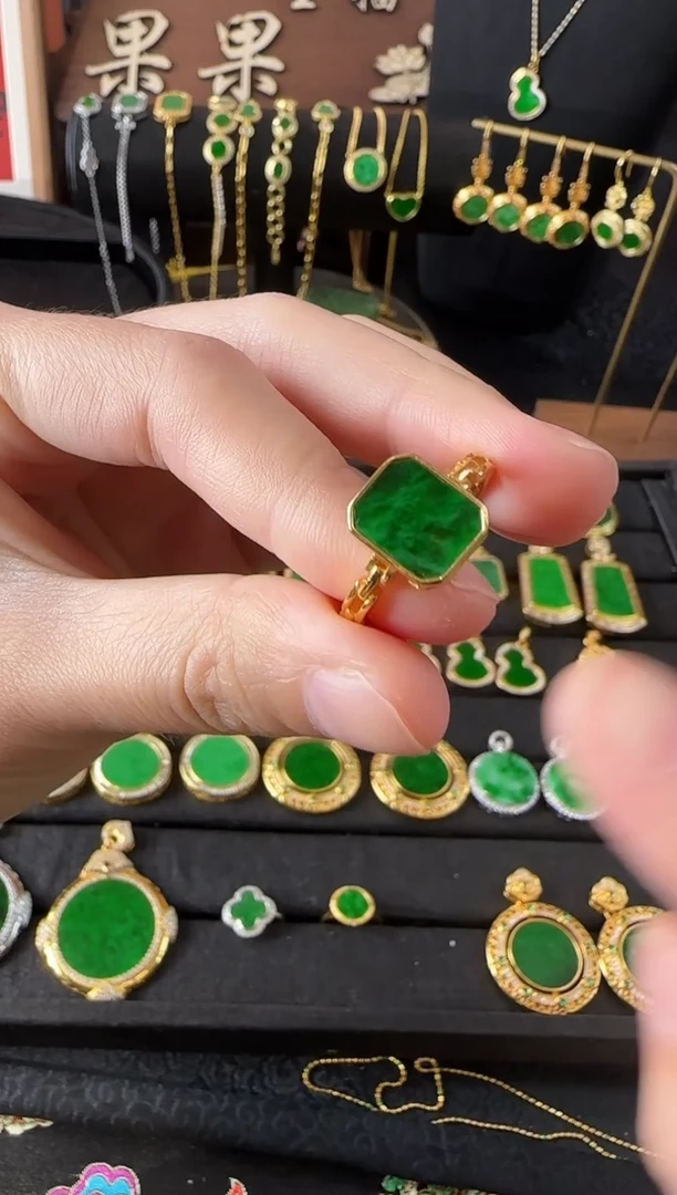 【闪购商品】翡翠戒指银S925镶嵌戒指