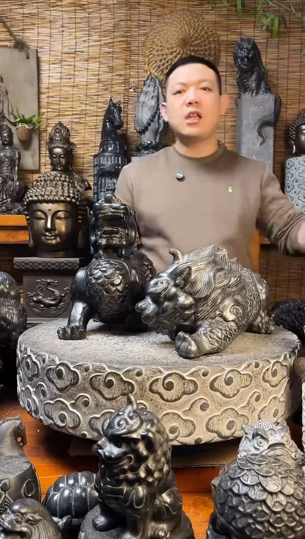 石材买**冷天然青石雕刻40貔貅