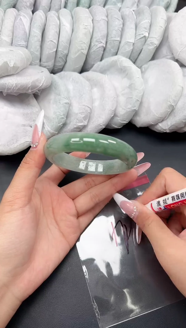 精品手镯，一物一拍P-005