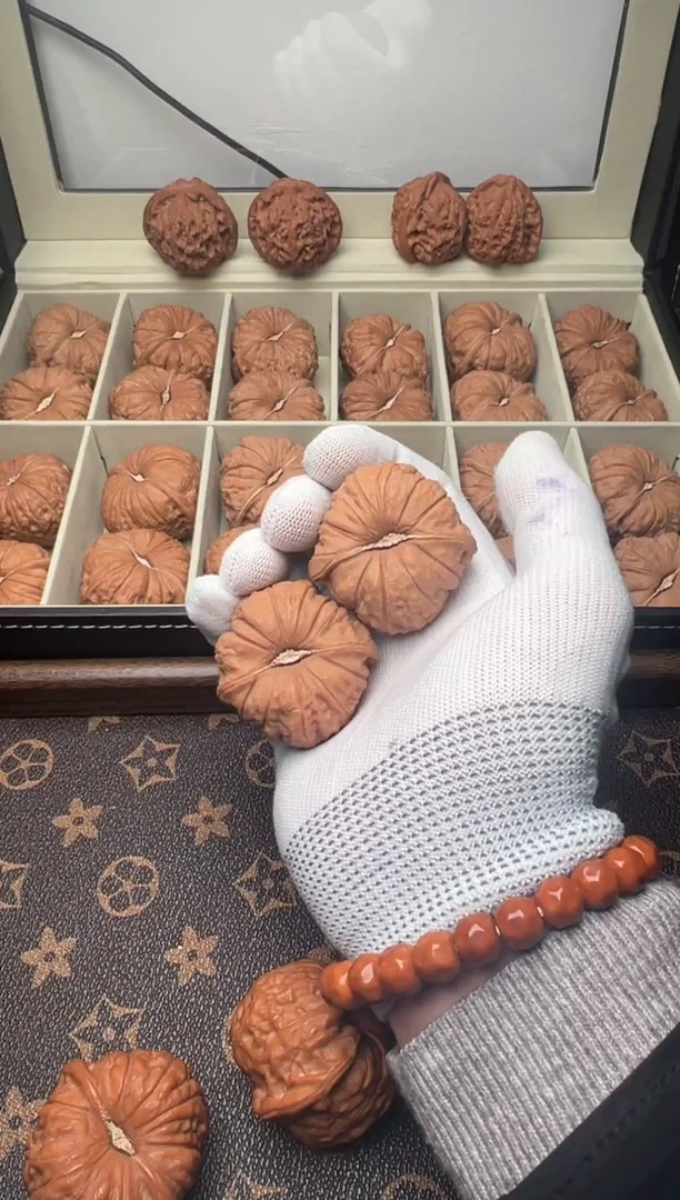 把件文玩核桃爱****闵016-1103-老闵