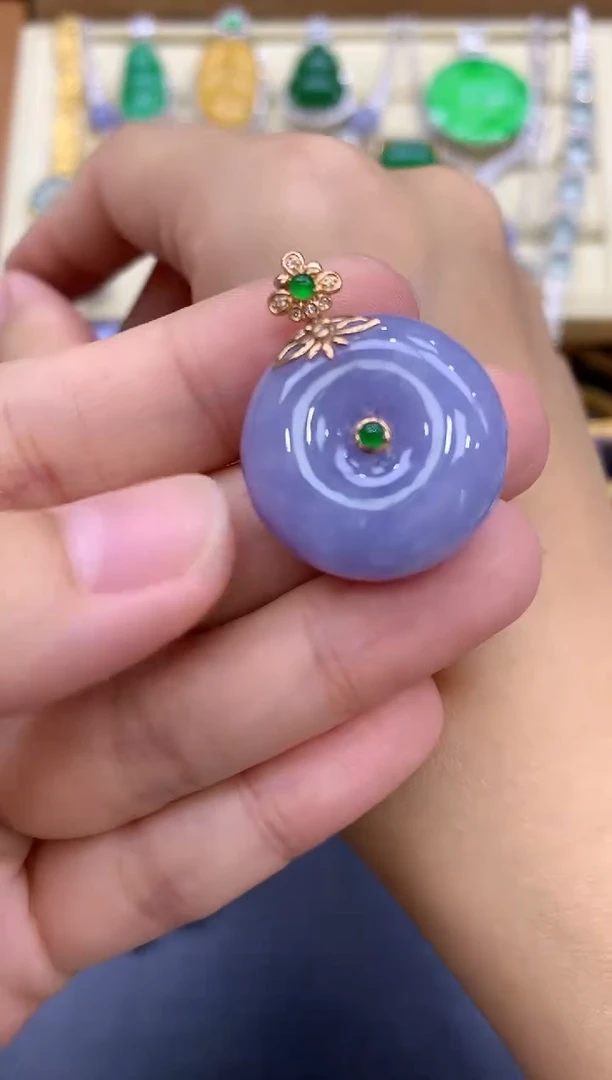 颈饰18K金镶嵌翡翠273-中国好珍宝