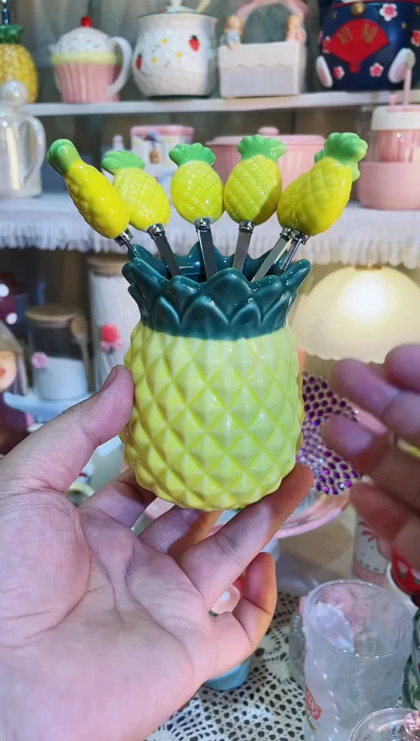 【闪购商品】瓷片精致生活需要的水果叉