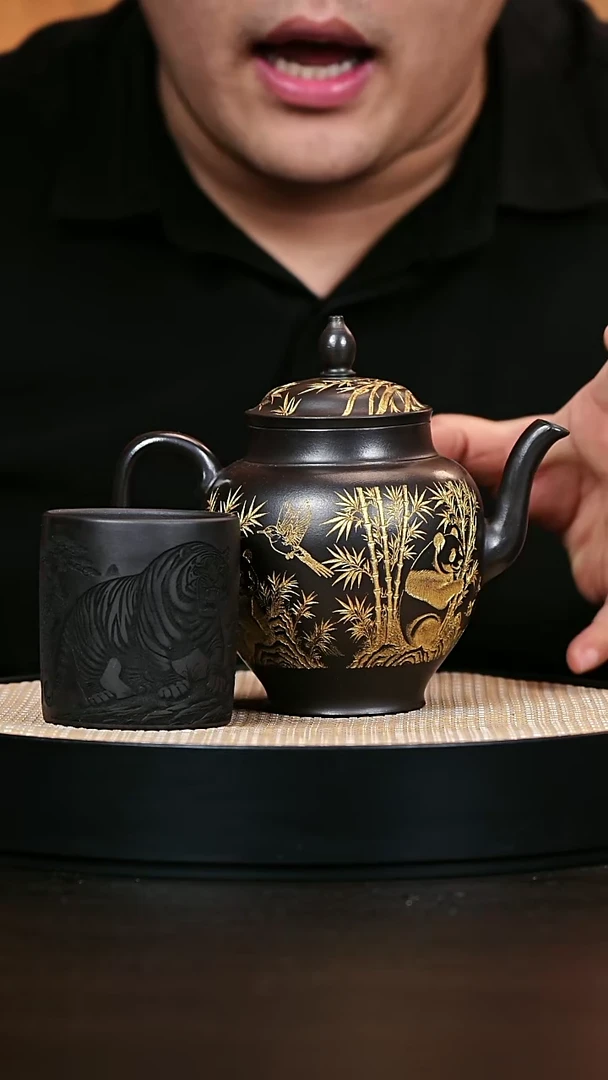 茶壶紫砂宫灯 石黄