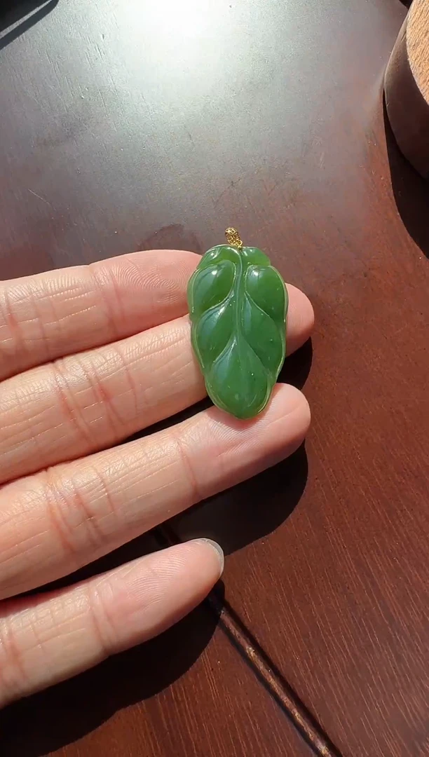 【闪购商品】和田玉吊坠(不含链)18K金镶嵌多样性发其一