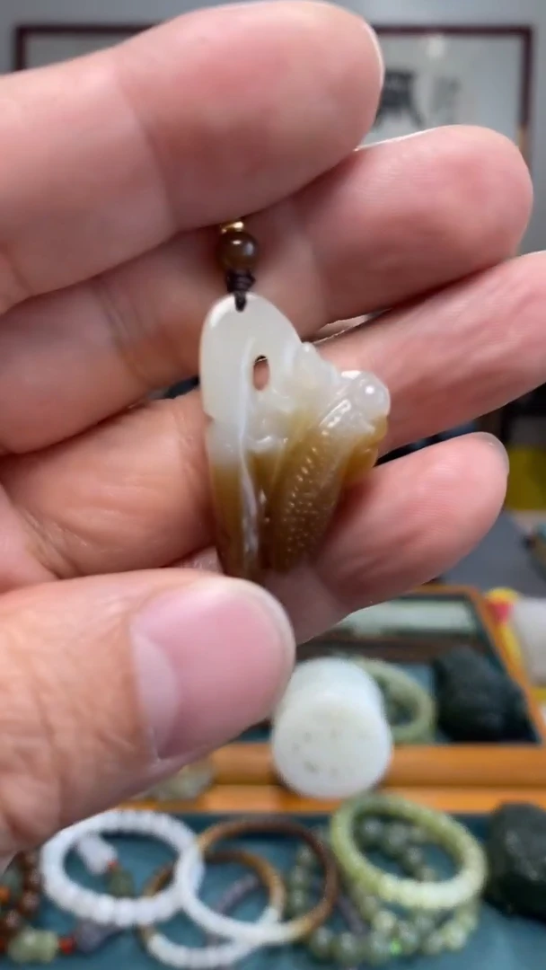 颈饰未镶嵌和田玉125