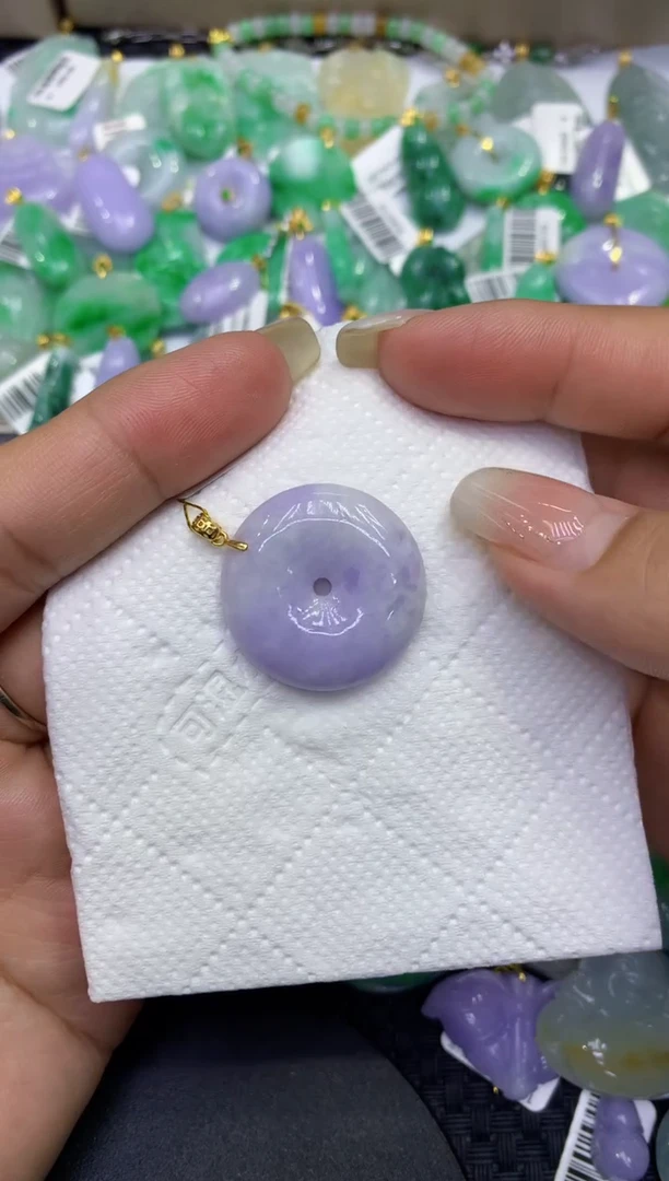 颈饰未镶嵌翡翠天然缅甸A货翡翠