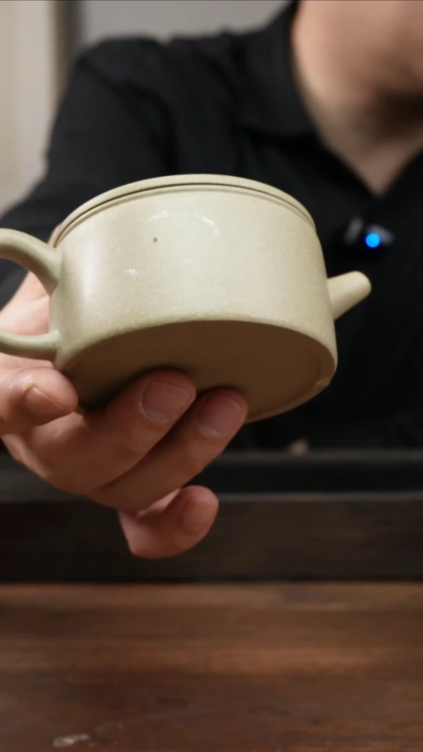 茶杯紫砂本绿汉瓦      180CC