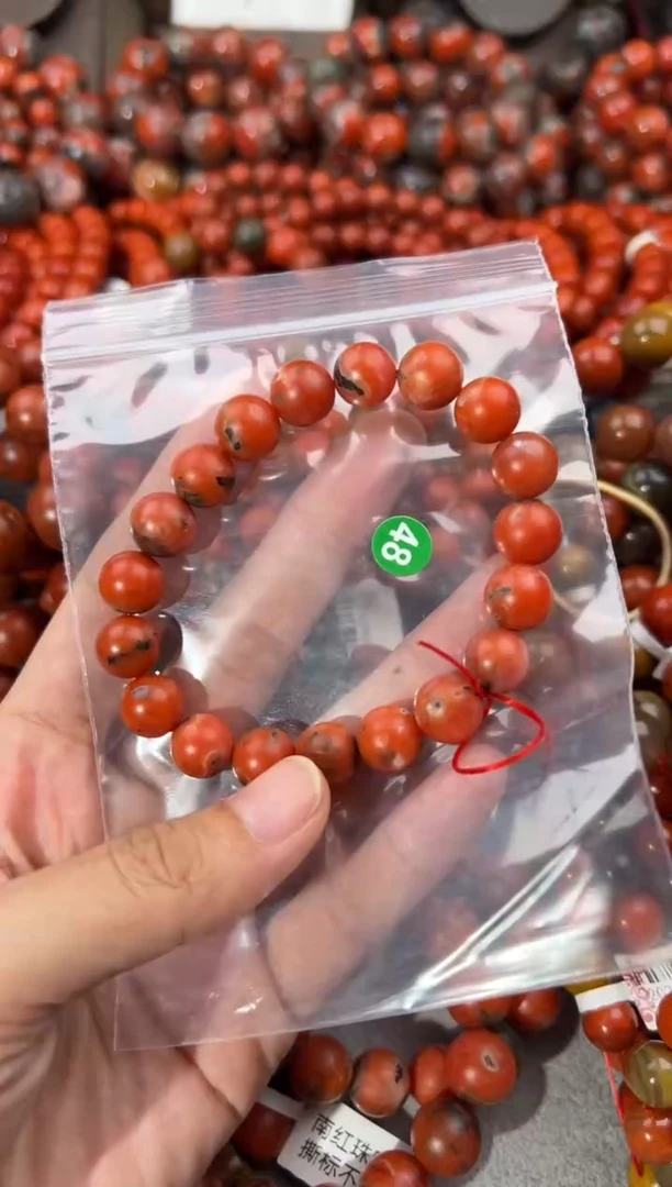 南红玛瑙手串未镶嵌10