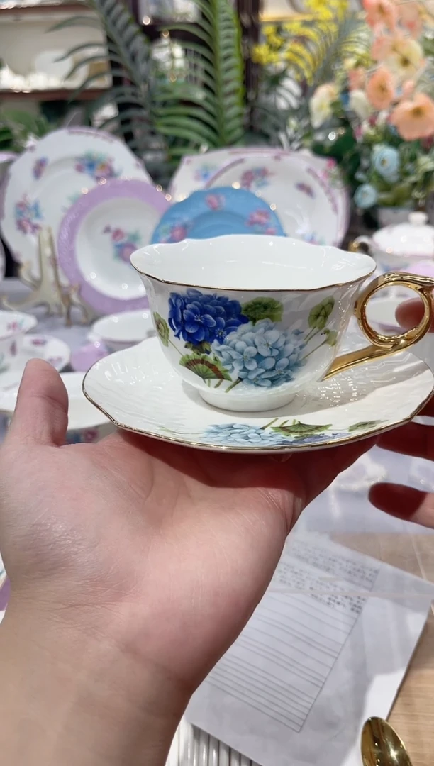 36%以上骨粉骨瓷杯碟