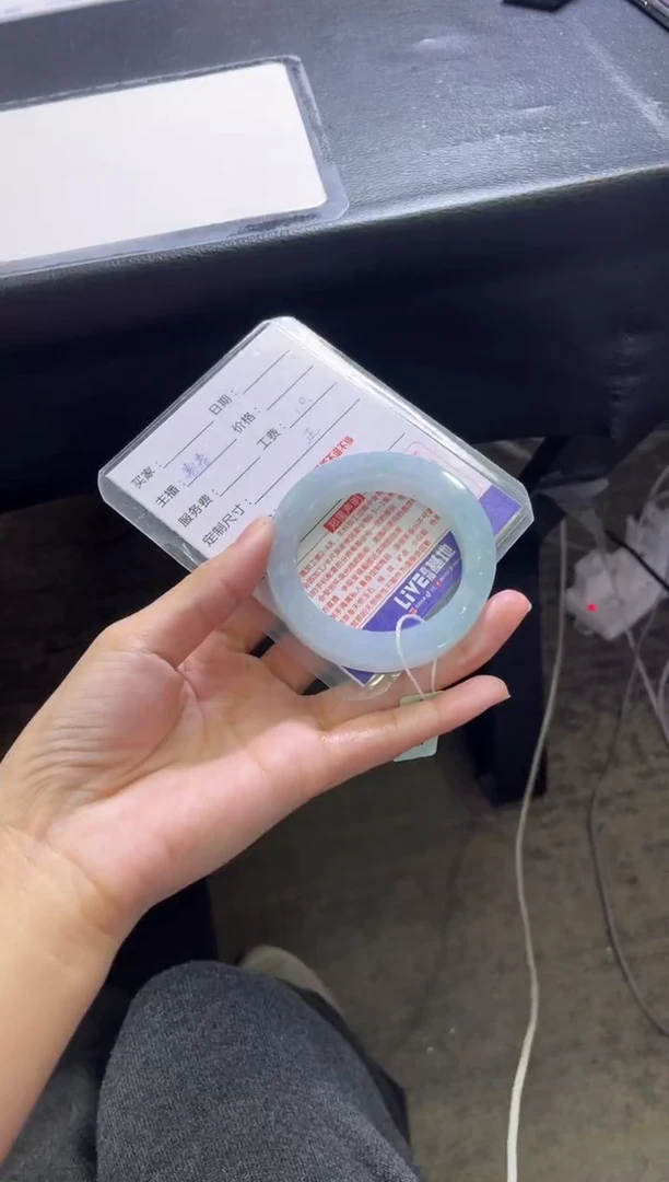 未镶嵌手镯定制翡翠怪****你定制手镯不退不换