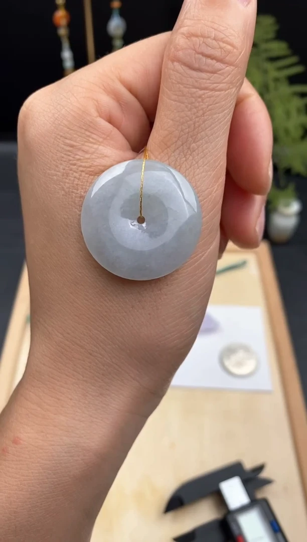 【闪购商品】翡翠颈饰未镶嵌平安扣