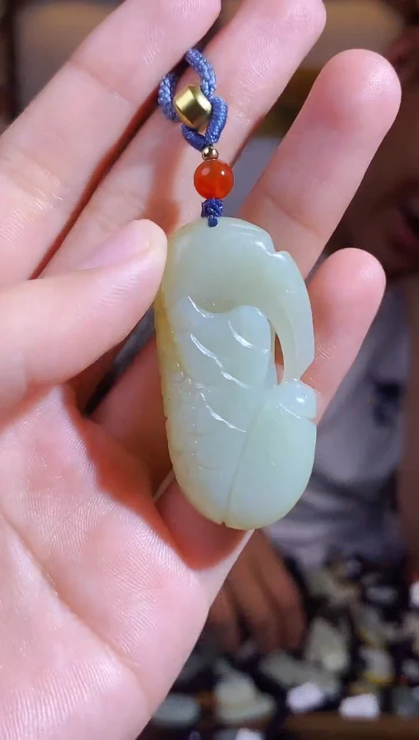 和田玉未镶嵌颈饰1