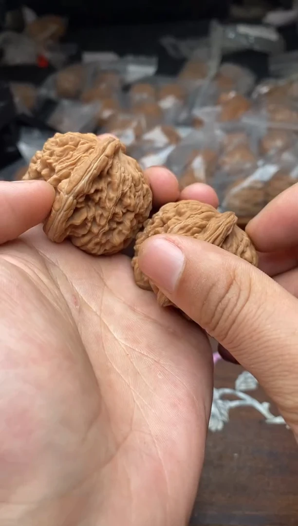 【闪购商品】文玩核桃把件A68号46尺四座楼
