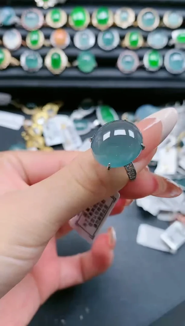 【闪购商品】翡翠戒指银S925镶嵌111111